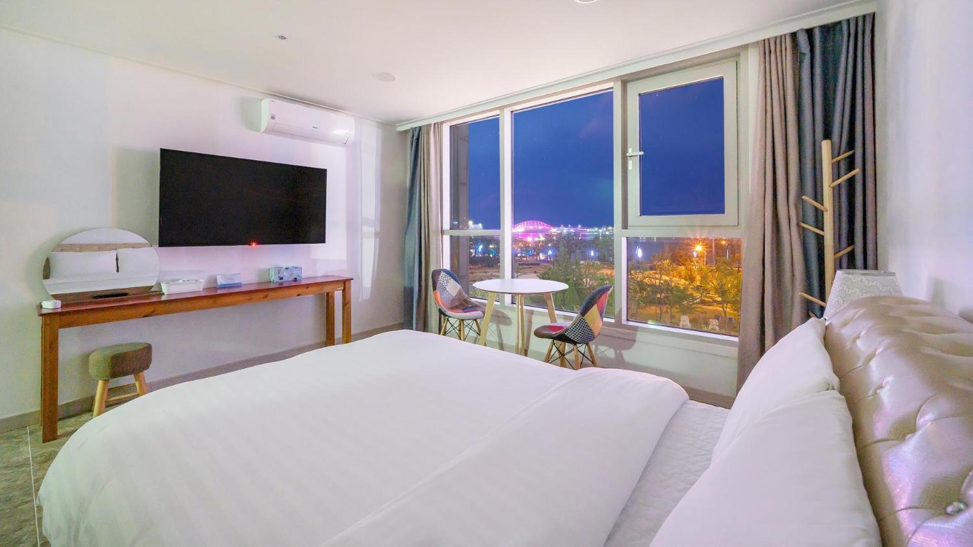 Sokcho Ocean View Pension Номер фото