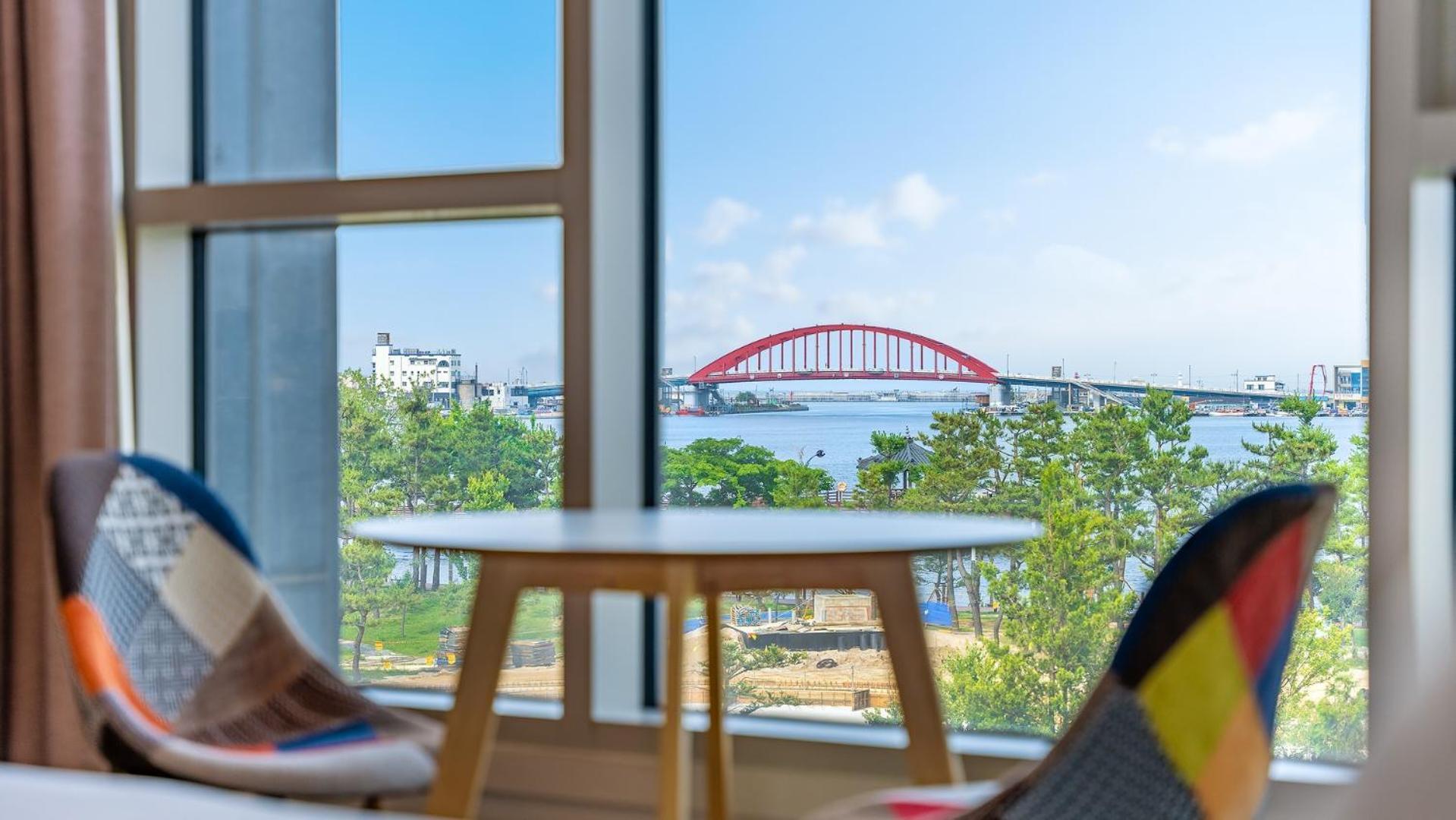 Sokcho Ocean View Pension Экстерьер фото